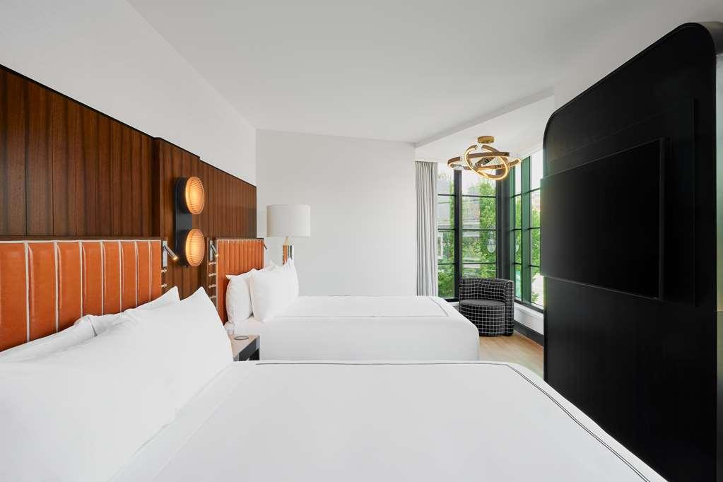 The Godfrey Detroit Curio Collection By Hilton Ξενοδοχείο Δωμάτιο φωτογραφία