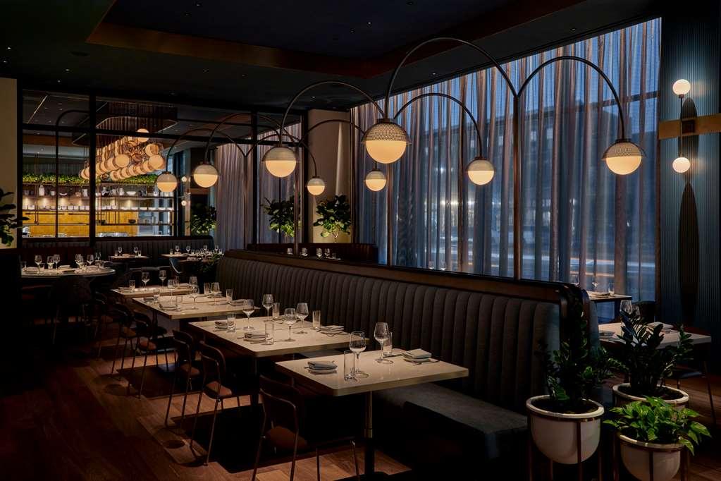 The Godfrey Detroit Curio Collection By Hilton Ξενοδοχείο Εστιατόριο φωτογραφία