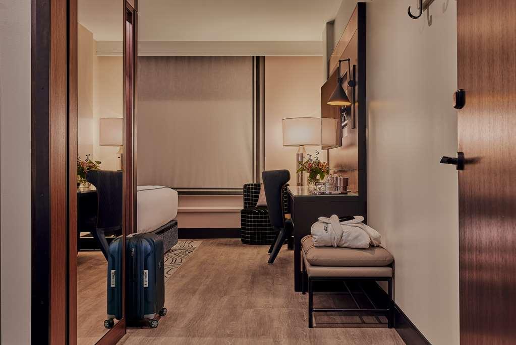 The Godfrey Detroit Curio Collection By Hilton Ξενοδοχείο Δωμάτιο φωτογραφία